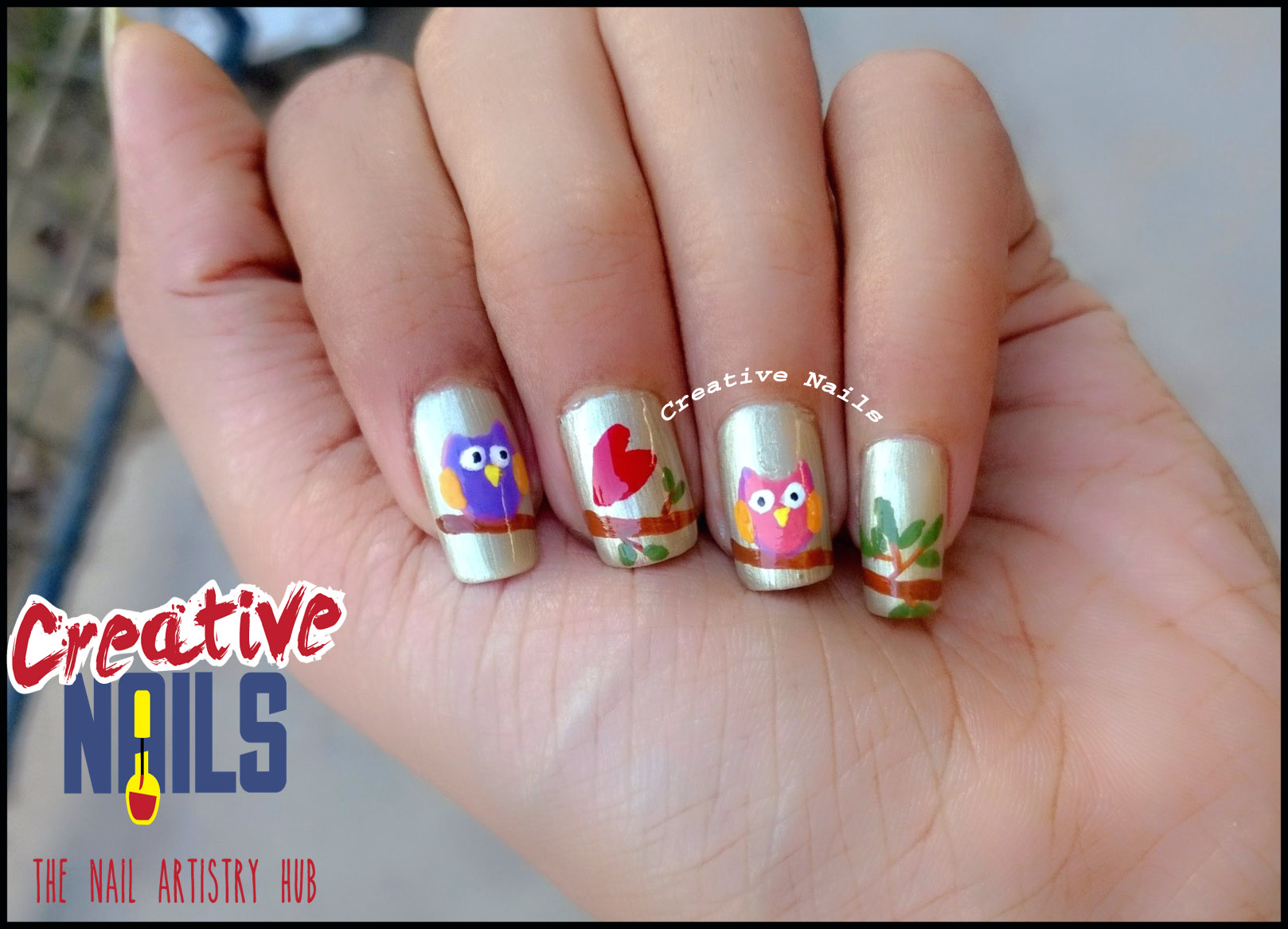 Love Story Of Owls On Nails